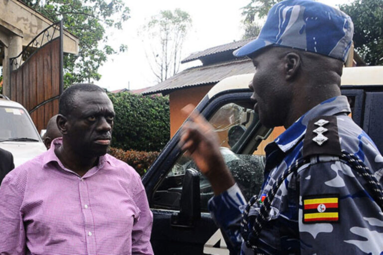 Sam Omalla, the officer who kept Dr Kizza Besigye at bay, is dead