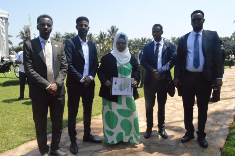Somali Health minister urges Somalis in Uganda to combat communicable diseases