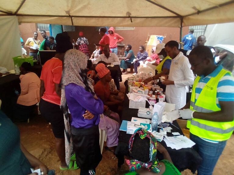 Rotary Club treats more than 500 residents in Katanga