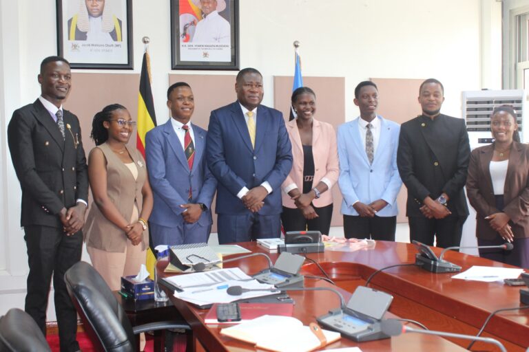 Makerere students ask Oboth-Oboth to intervene in welfare crisis [VIDEO]
